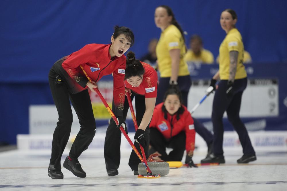 欧冠前瞻：皇马教练阿隆索生死战，曼城对西甲队豪取四连胜